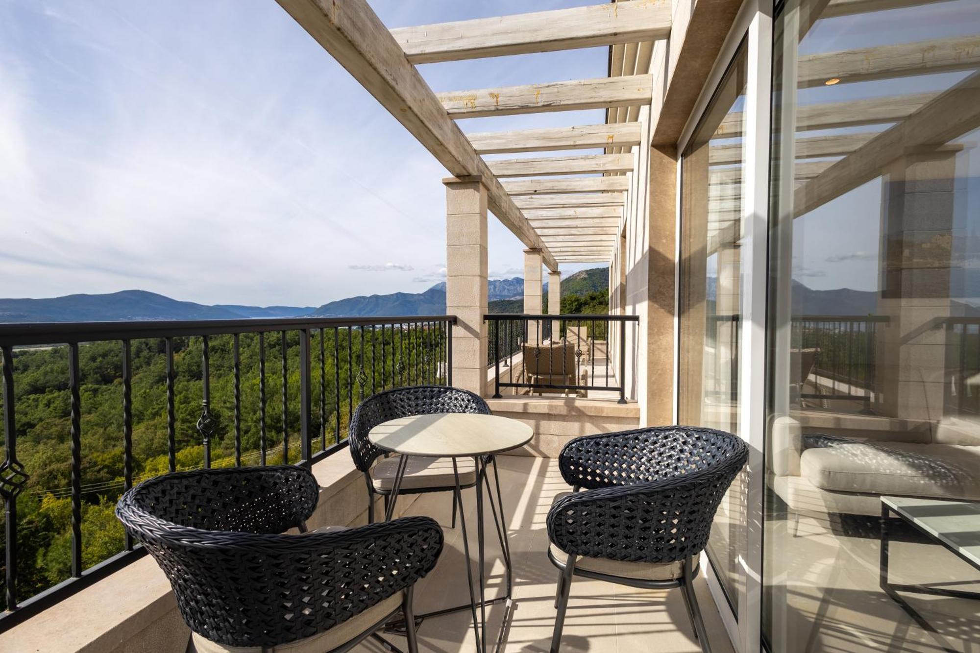 Panorama Bay Luxury Apartments 科托尔 外观 照片