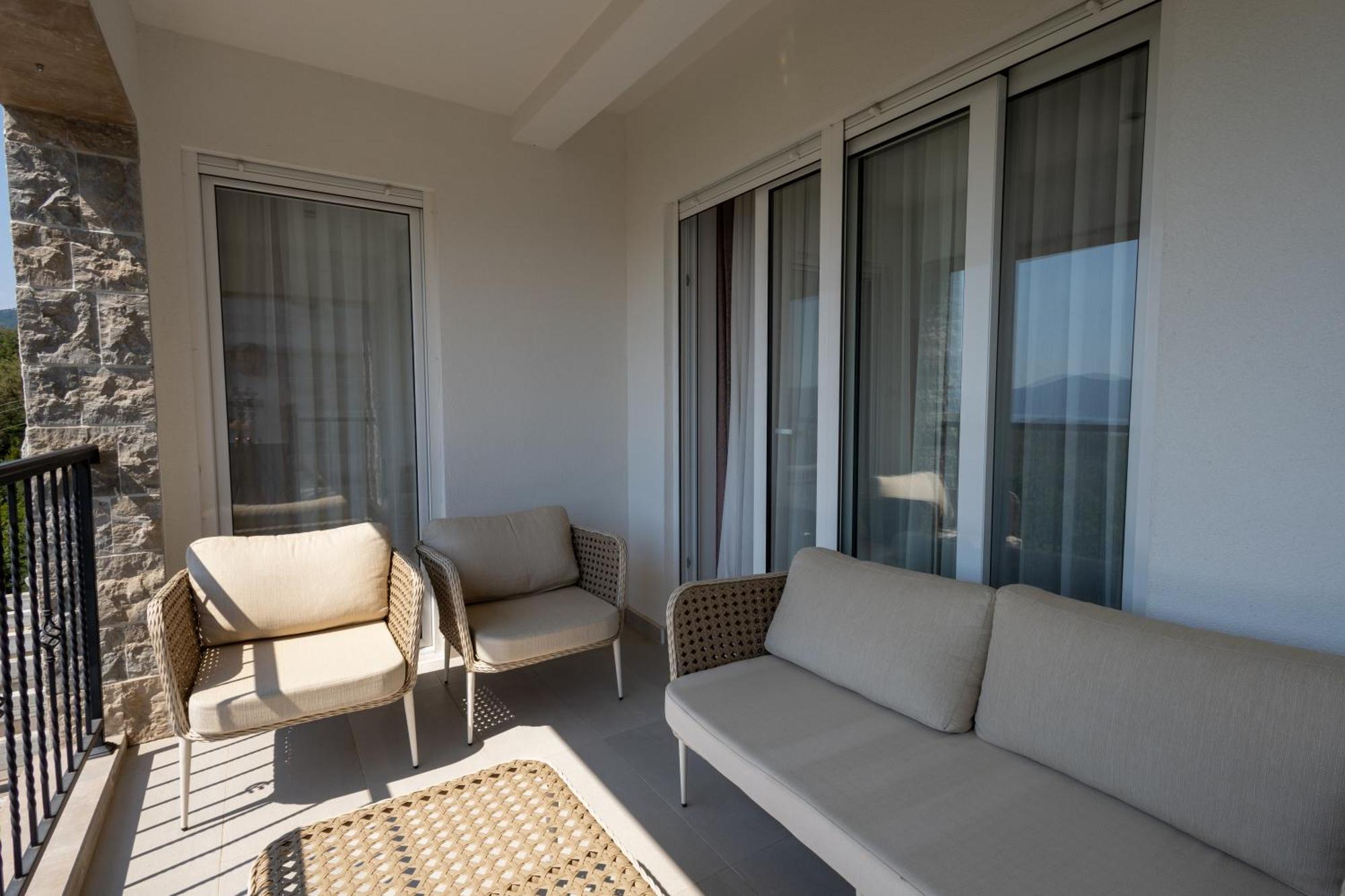 Panorama Bay Luxury Apartments 科托尔 外观 照片